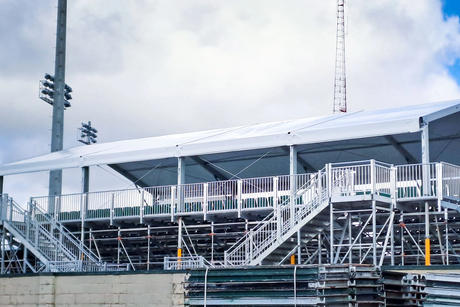 csm_Industriehallen-UEberdachungen-07_8e4504bb19